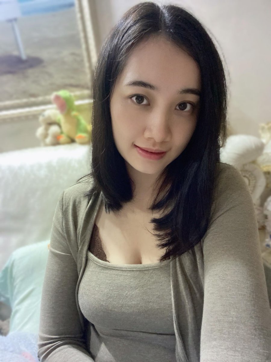 hi8m3's tweet photo. 不喜欢复杂的 也不太会说 但是来X就是找隐晦搭子 不影响各自生活 https://t.co/upBjGwV9rI