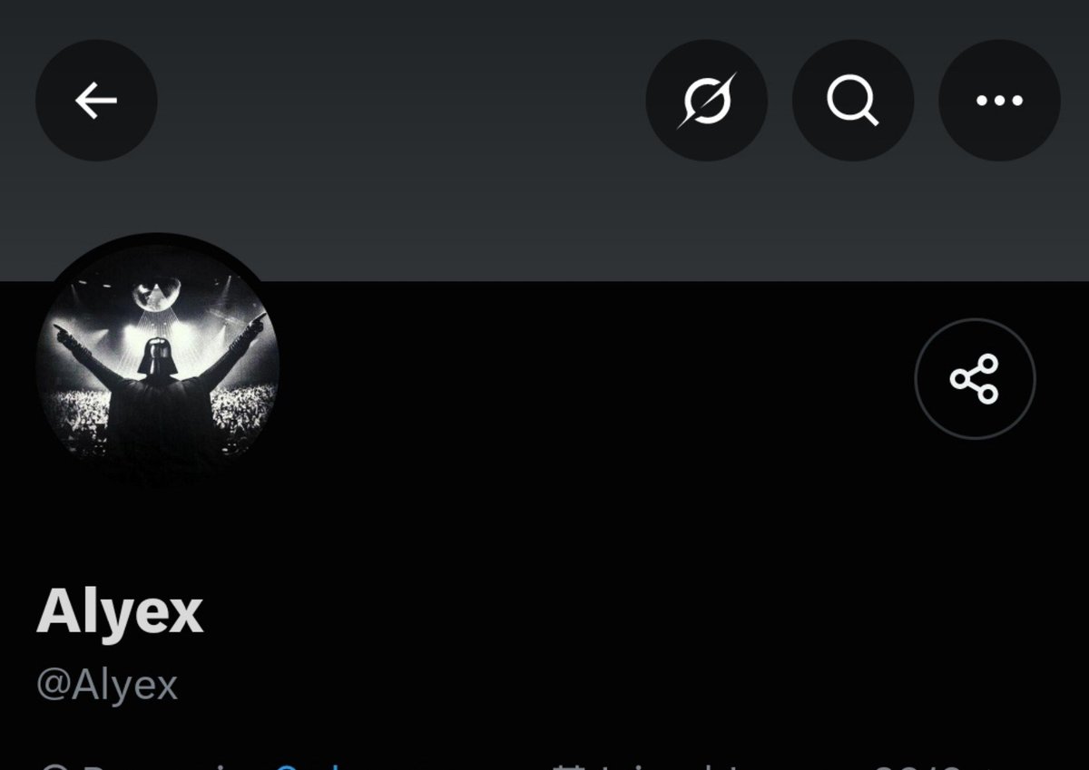 Alyex_Vex's tweet photo. Just found the person who stole 😢😢😢😢my 😢😢😢😢😢 user 😢😢😢😢😢😢 name 😢😢😢😢😢😢 https://t.co/xbmKD3s2JY