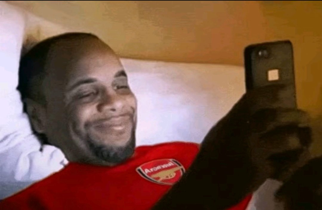 TraeSZN's tweet photo. *Opens twitter after an Arsenal win

Me for 2 hours straight: https://t.co/GHJoWVqP5h