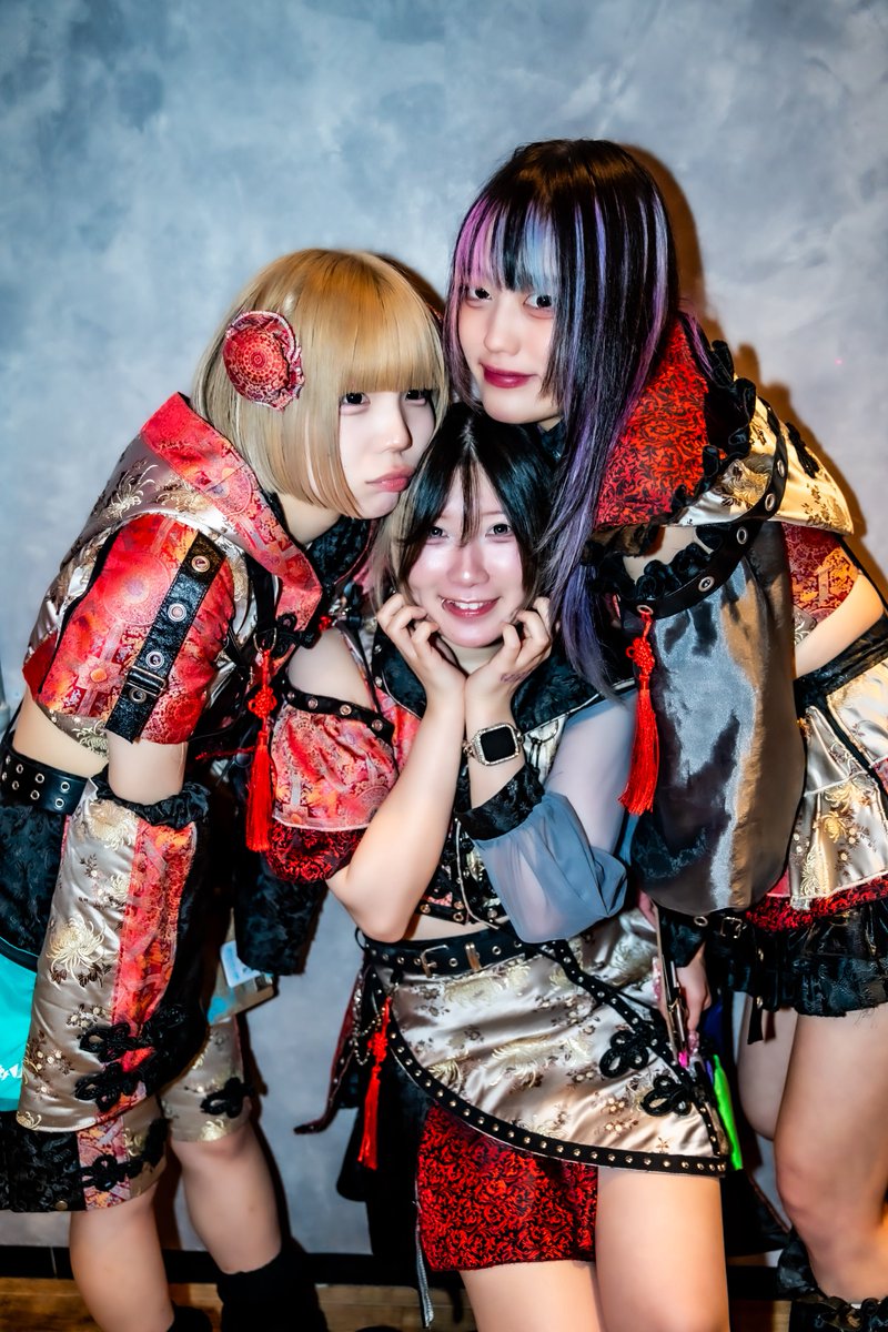 iru_need's tweet photo. 『GLIM of GRAND』
20260913🎶DIVA
紫皇らな🍆
ほしののき🐧
七瀬ハク🌟

#グリグラ
#グリグラ界隈
#ぬこぬこらなち
#げんかいとっぱハク
#紫皇らな
#ほしののき
#七瀬ハク
#GLIMofGRAND https://t.co/NqbnqSehAS