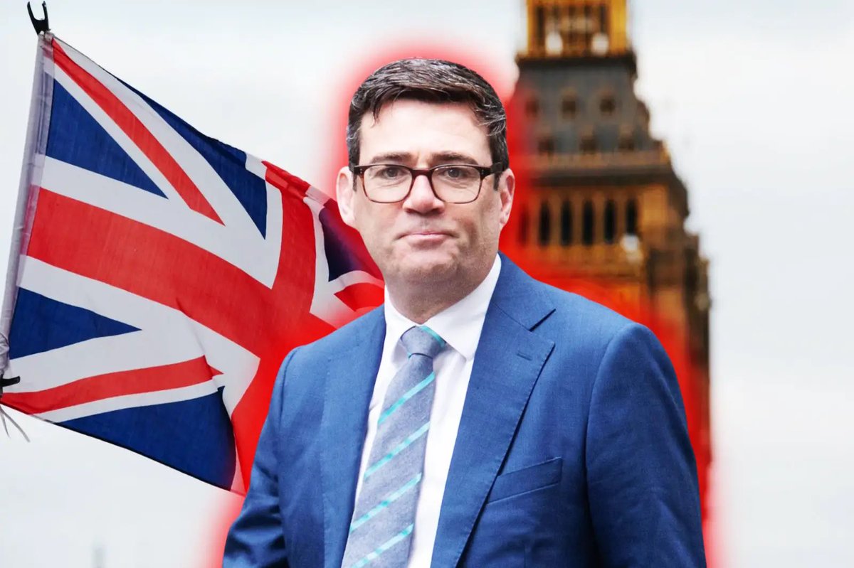 Megatron_ron's tweet photo. BREAKING: 🇬🇧 Britain on the verge of breaking up

Leaders of Scotland, Wales and Northern Ireland will meet Tommorow in Cardiff to declare the countries want independence from the United Kingdom and to demand that referendums be held, per the Telegraph https://t.co/AFKZTIp3Py