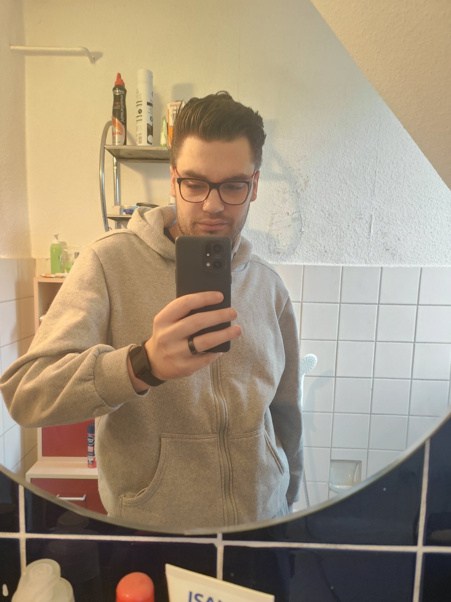 TopforBottom12's tweet photo. #gay #swetpants https://t.co/IWdhWa1Ttg