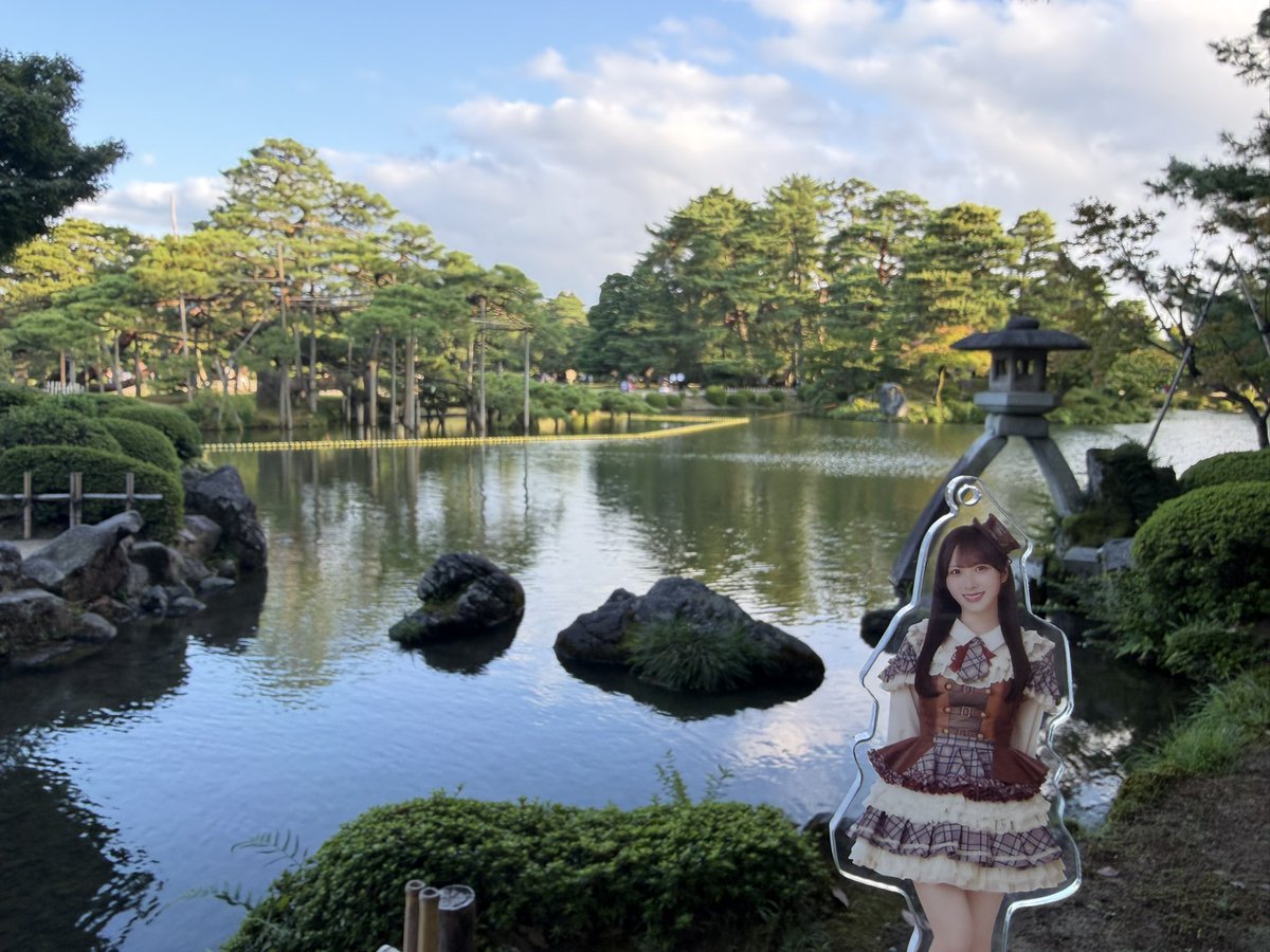mocomoco_mocoo's tweet photo. 石川☀️

やっとツアーに参加できた！
ジュエリー初めて聴いたら涙で目がいっぱい🥲
楽しすぎたからはやく次のライブいきたい

大好きなお寿司も食べて兼六園も行けてプチ旅行だった🐟 https://t.co/pNDDoKrGnc