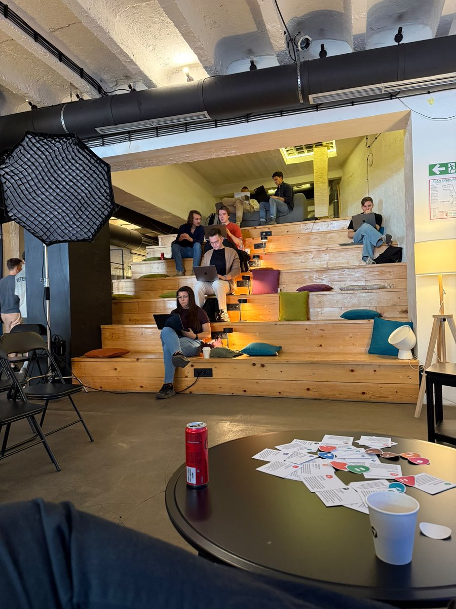 Mijuraaa's tweet photo. Yesterday, I had the pleasure of mentoring at the Grok Bot Hackathon in Belgrade, where we also hosted a @mozaik_runtime workshop introducing concurrent architecture for AI agents.

The event was exceptional - hundreds of like-minded people came together to build all kinds of AI-powered projects in just one day.

It’s incredible what a single person can create in such a short time when curiosity, creativity, and AI come together.