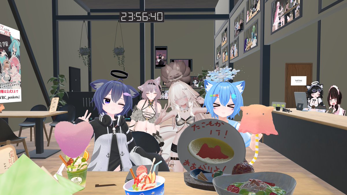 minamon_vrchat's tweet photo. 8/22　ポンコツ喫茶に行ってきました！！
今回はぴっつさんと相席して楽しまさせていただきました！！
#ポンコツ喫茶 https://t.co/DNIJ4jIzFC
