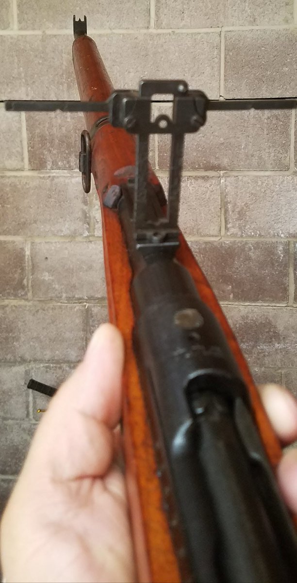 GAJoe62's tweet photo. @kamipapa2 まぁウットコも九九式のようなボルトアクション銃に対空用サイト付けてた前科ありますけぇ、痛み分けですな… https://t.co/LJ9tHZbank