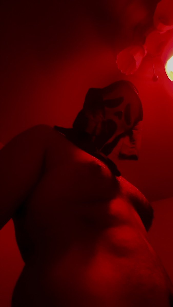 lustghxst's tweet photo. mask kink? 🤌🏾 #az #phx #mesa https://t.co/QUv9Rfx0RH