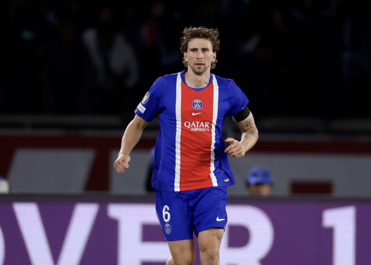 FabrizioRomano's tweet photo. 🔴🔵❌ Ilia Zabarnyi and Senne Mayulu are not even called up for Paris Saint-Germain game tonight.

Luis Enrique informed at the begininning of the season about weekly decisions on players being left out due to number of players available. https://t.co/HHbbTkX6hW