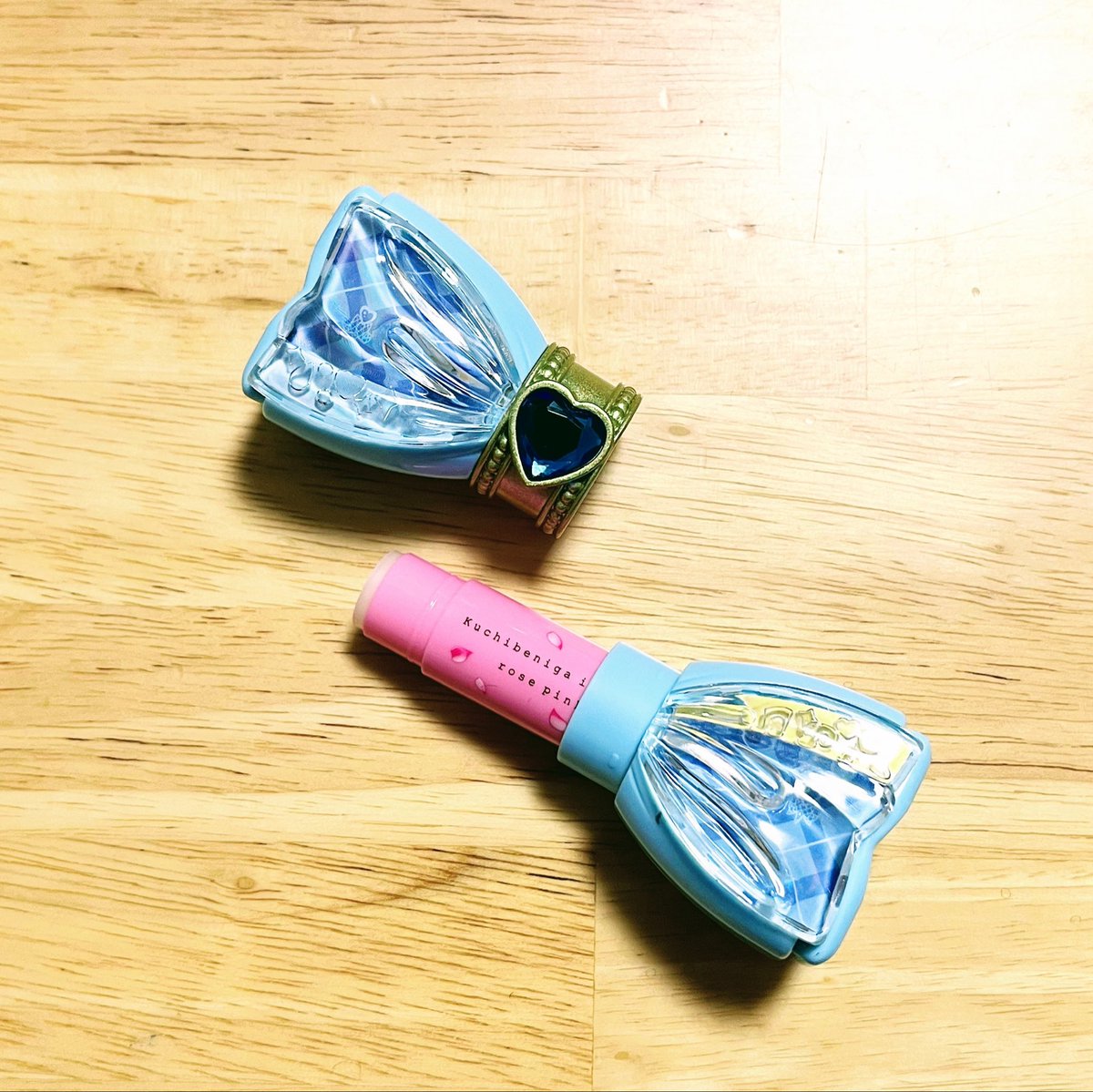 and_minmin's tweet photo. プリティホリックのリップ詰め替え💄
メンソレータム薬用リップがなくなったのでメンタームの口紅がいらない薬用ティントリップをお試し。そのままではゆるいけどちょっと加工したらぴったり💙
#プリキュア #プリティホリック #リップ #precure #prettyholic https://t.co/nY8rixrf0Z