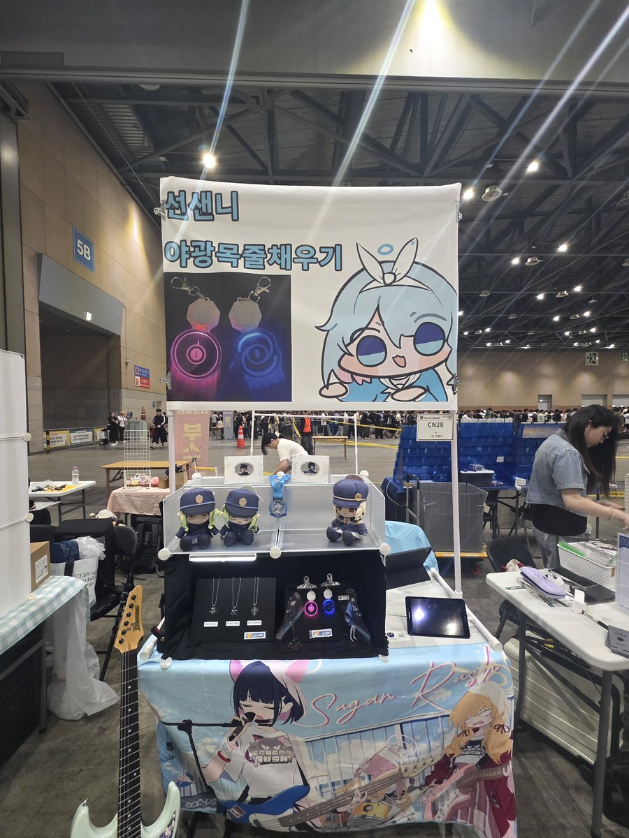 just_make_1t's tweet photo. 9월 서코를 무사히 마무리 지었습니다!

많은 분들이 찾아주���서 정말 감사했습니다!

+ 여러 선물을 주신 부스분들 정말 감사합니다 :))

다음 행사는 10수코…(미정) 혹은 11서코(확정) 입니다!

신제품과 함께 돌아오겠습니다! https://t.co/fwXb3zE23x