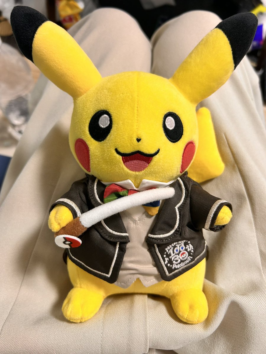Shoyu4869's tweet photo. 今日のポケカ
#ラフテリア杯
ゾロアーク
5-1トナメ進出！
トナメ1没😢
人生初トナメ進出で嬉しみ！！！
ゾロアークしか握ってこなかった甲斐がある……
すごく楽しませてもらいました！
ありがとうございました😊
あと、頼んでたぬい届い���嬉しみ https://t.co/DaXiu8PeZM