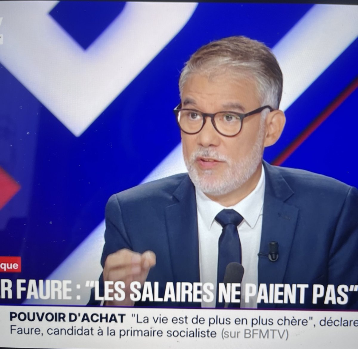 SylvieBobette's tweet photo. Si vous ne plafonnez pas les prix du carburant, nous irons chercher l’argent de vos dividendes »
#AvecFaure2027
https://t.co/X3E7jBpEck
https://t.co/Dob6izY9YA https://t.co/CzgXmFzrN7
