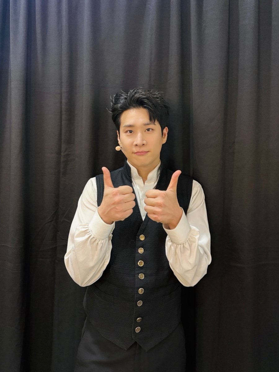 Libelante_twt's tweet photo. [프랑켄슈타인 : 더 뮤지컬 콘서트]
🫯🤹🏻‍♂️🖤🩶🤍🩵

#Libelante #리베란테
#김지훈 #KimJiHoon https://t.co/WWIQXx8orf
