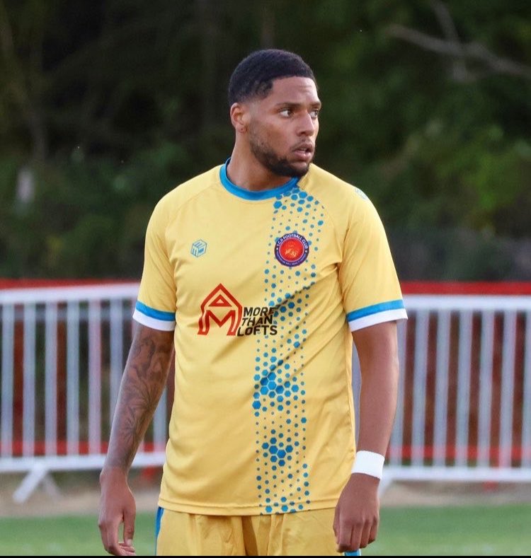 official_scrfc's tweet photo. ℹ️ 

We have been updated on a few of our bigger injuries to the squad. 

Darnell-Jo Luke will be side lined till January at the earliest. 

Ed McCrea looks set to return in the next 6/8 weeks. 

Timi Joseph is expected to return in 4/6 weeks. 

Speedy recovery gents 🤝 https://t.co/xPZhuJFfjP