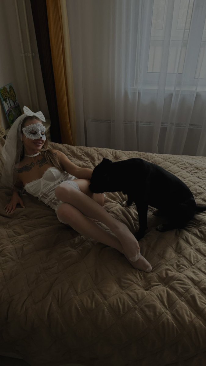 samayasonya_ta's tweet photo. Having fun with the bride 👰‍♀ 🐶

CLICK TO EXPLORE 🐶🔞
Ask For My Menu👇
https://t.co/ZbxN6D0fTv https://t.co/xUnAdN3vfv