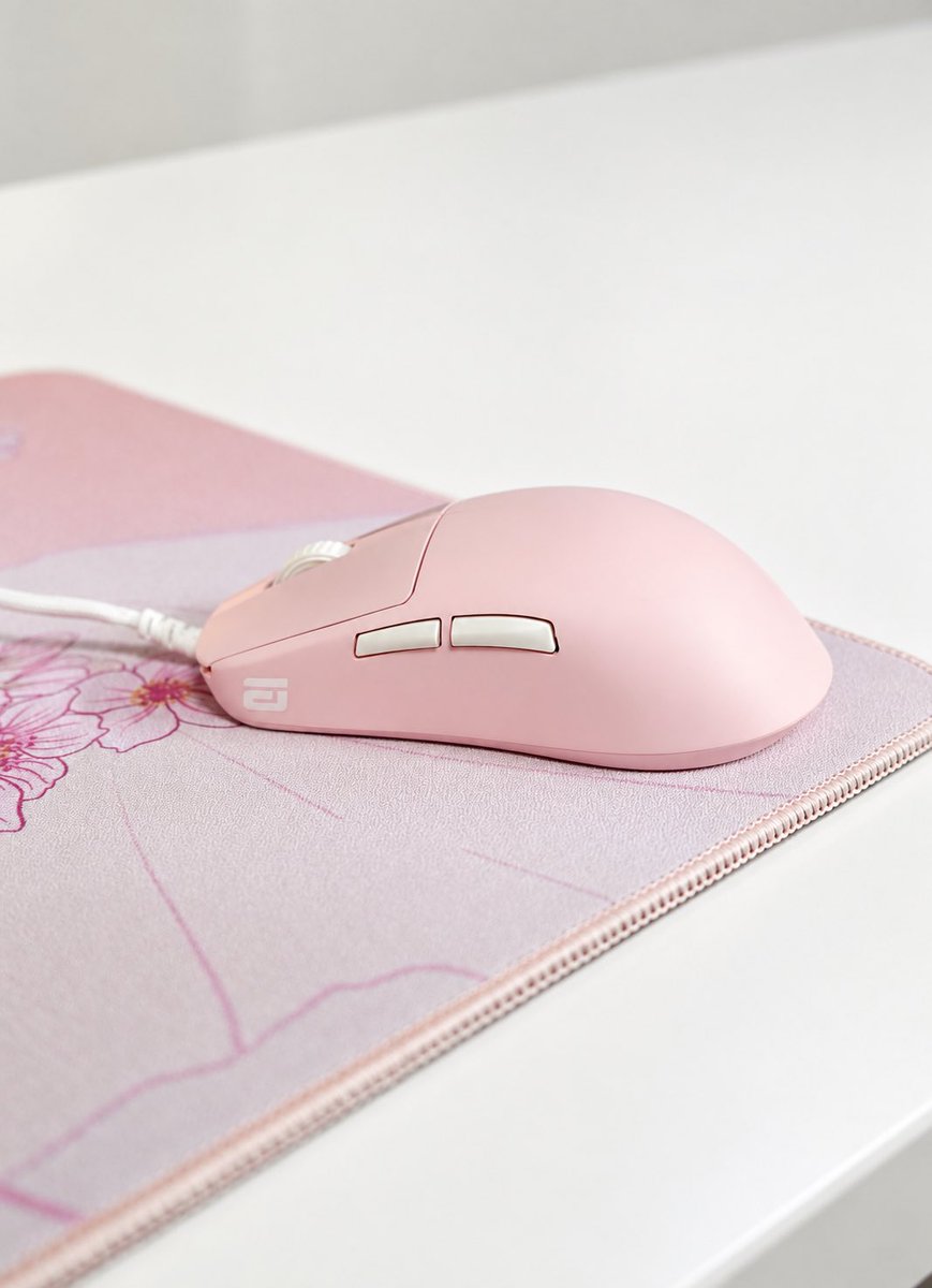 vlvldev's tweet photo. OP1 8K RAWINPUT Edition 🌸

Might’ve just found my endgame mouse. https://t.co/RjqFVDnUvm