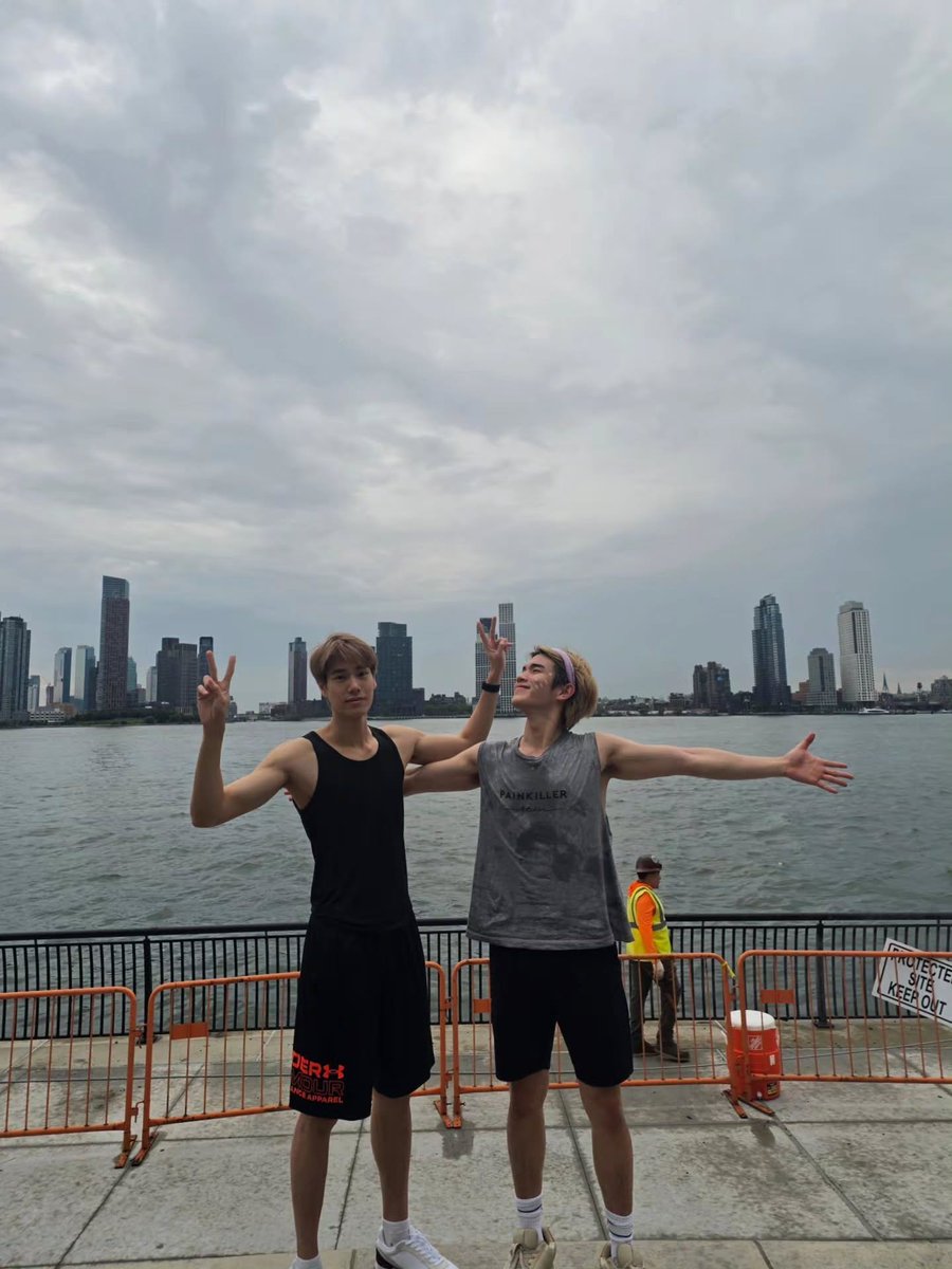 Farah_91Babyz's tweet photo. IG 📸 #Fourthnattawat

The results of this trip

// Fot vdo call with Phi Pond
#ปอนด์ภูวินทร์
#ppnaravit #phuwintang https://t.co/SEHK6bZNKg