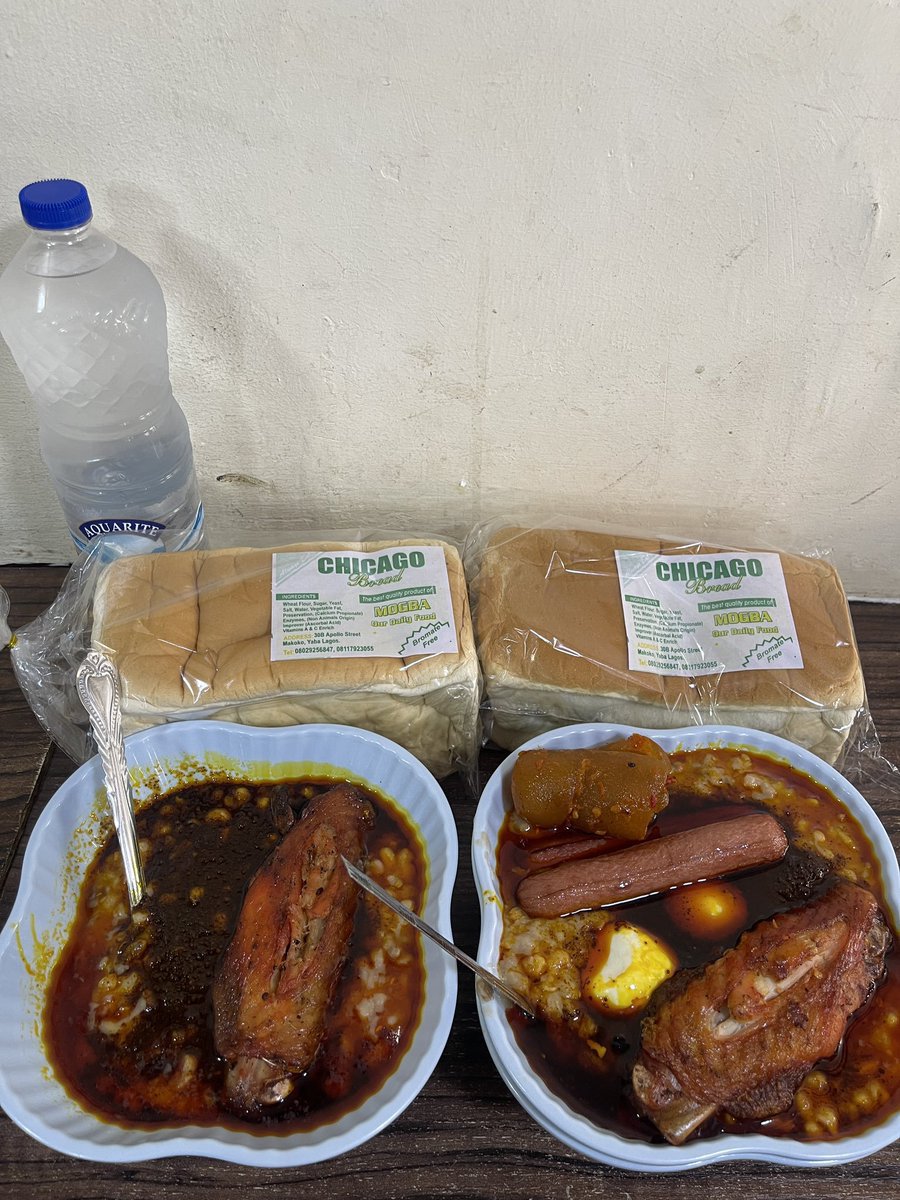 Sultan410975542's tweet photo. Beans and bread has saved more uni students than garri https://t.co/EaJDHhc9vl