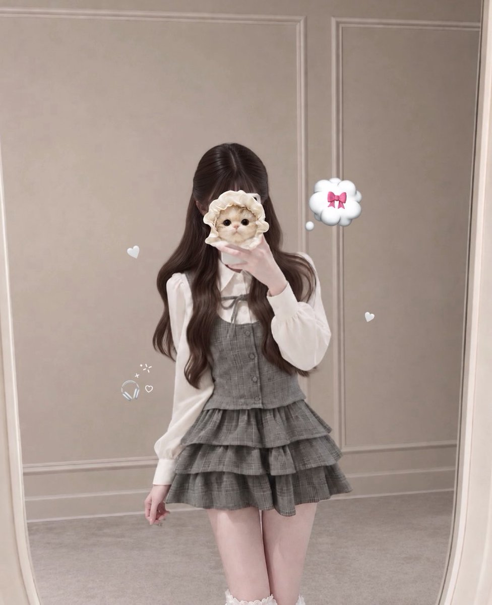 aoi7xl's tweet photo. 今年もGRL再入荷してた〜ദ്ദി＞ᴗ＜)🎀✧
参戦服にもぴったりだし可愛すぎる🎧 https://t.co/dzEqqKaqNv