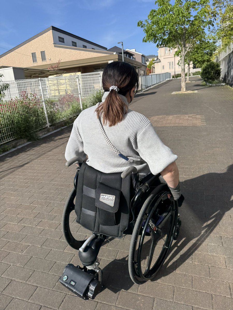 FREEBionicsJP's tweet photo. 開催中の体験会で、皆さんが一番ビックリするの「坂道をスイスイ登るパワー」なんです。
「えっ、こんなに楽なの！？」って、乗った瞬間に思わず笑顔になっちゃうはず。
お気に入りの車椅子はそのままに、最新の電動パワーを手に入れるワクワク感。
-
https://t.co/0yN5oU58wC
-
#車椅子 https://t.co/rqvNfaLL6i