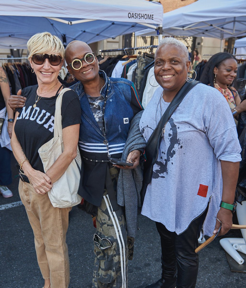 AtlanticAveLDC's tweet photo. 🎉 Only 2 weeks until the @AtlanticAntic!

What’s the first thing you’re heading to on Sunday, September 27?

🍕Food
🎶Live Music
🛍️Shopping
🎪Family Fun

#atlanticantic #streetfestival #thingstodoinnyc #brooklynevents https://t.co/zMRH2mH9dn