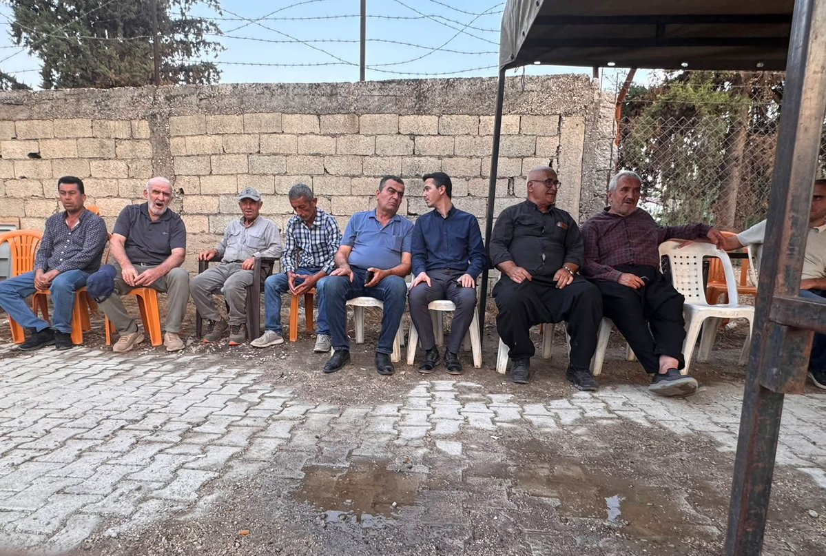 akpartihssa's tweet photo. Tiyek Mahalle Muhtarımız Bekir Sertin
vefat eden kayınbabası
Hasan KESKİN’in vefatı nedeniyle KESKİN Ailesinin taziyesine katılım sağladık.
Merhuma Yüce Allah’tan Rahmet ve Mağfiret Niyaz Ediyor; Aile Efradı ve Yakınlarına Sabır ve Başsağlığı Diliyorum.
#Hassa https://t.co/LkB3oipgck