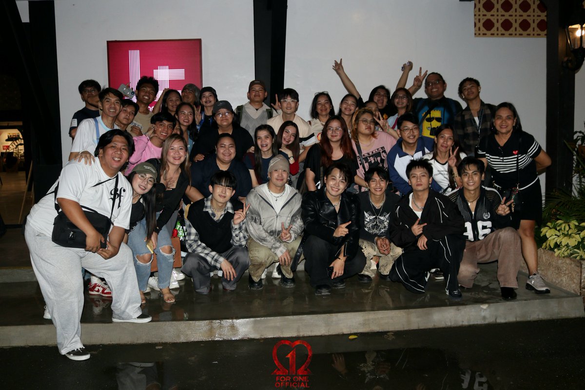 forone_official's tweet photo. May bagyong paparating pero walang nagpatinag! Thank you to everyone who braved the weather to support 1st. One with us today. Your energy kept the vibe bright!

GIGIL SA FINALE NIGHT
@1stoneOfficial #1stOne
#1stOne_GIGIL #MIPAM2026 https://t.co/gozsfQOHiI