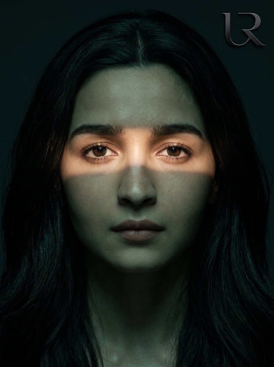 Unrela_ai's tweet photo. A fictional visual created by UNRELA.

AI-generated artwork created for creative and artistic purposes.

Not a real photograph, event, or occurrence.

This visual does not represent a real person or real-world event.

#UNRELA #AIGenerated #AIArt #DigitalArt #creativevisuals https://t.co/OMo67rXOiM