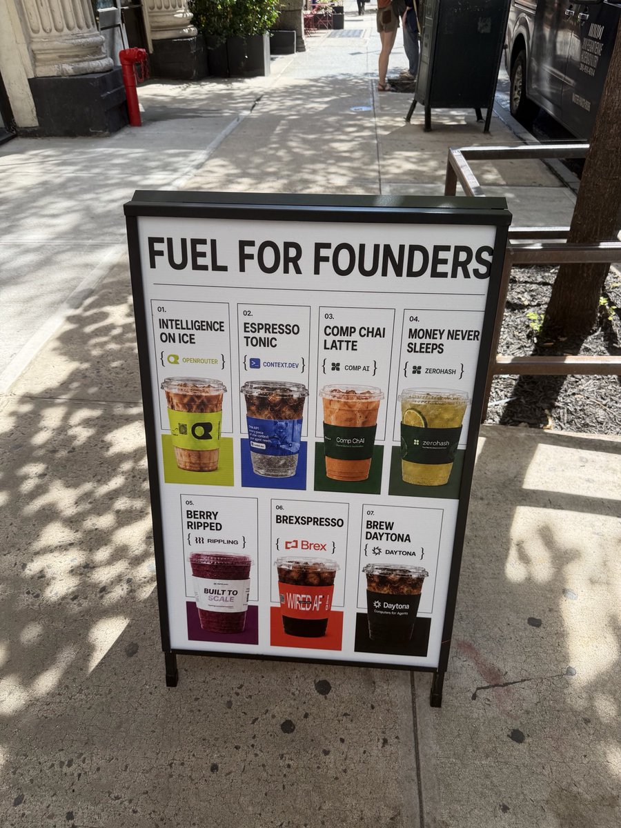saralucijad's tweet photo. NYC trip highlight: mandatory pilgrimage to @UseCorgi for the @daytonaio cold brew.

Absolutely worth it. 10/10 corgi tax paid at the door (there was an actual corgi Hamilton supervising the espresso machine, unbothered, fully in charge). You could easily tell he is the boss! 🐾 https://t.co/fDvrKPTwUb