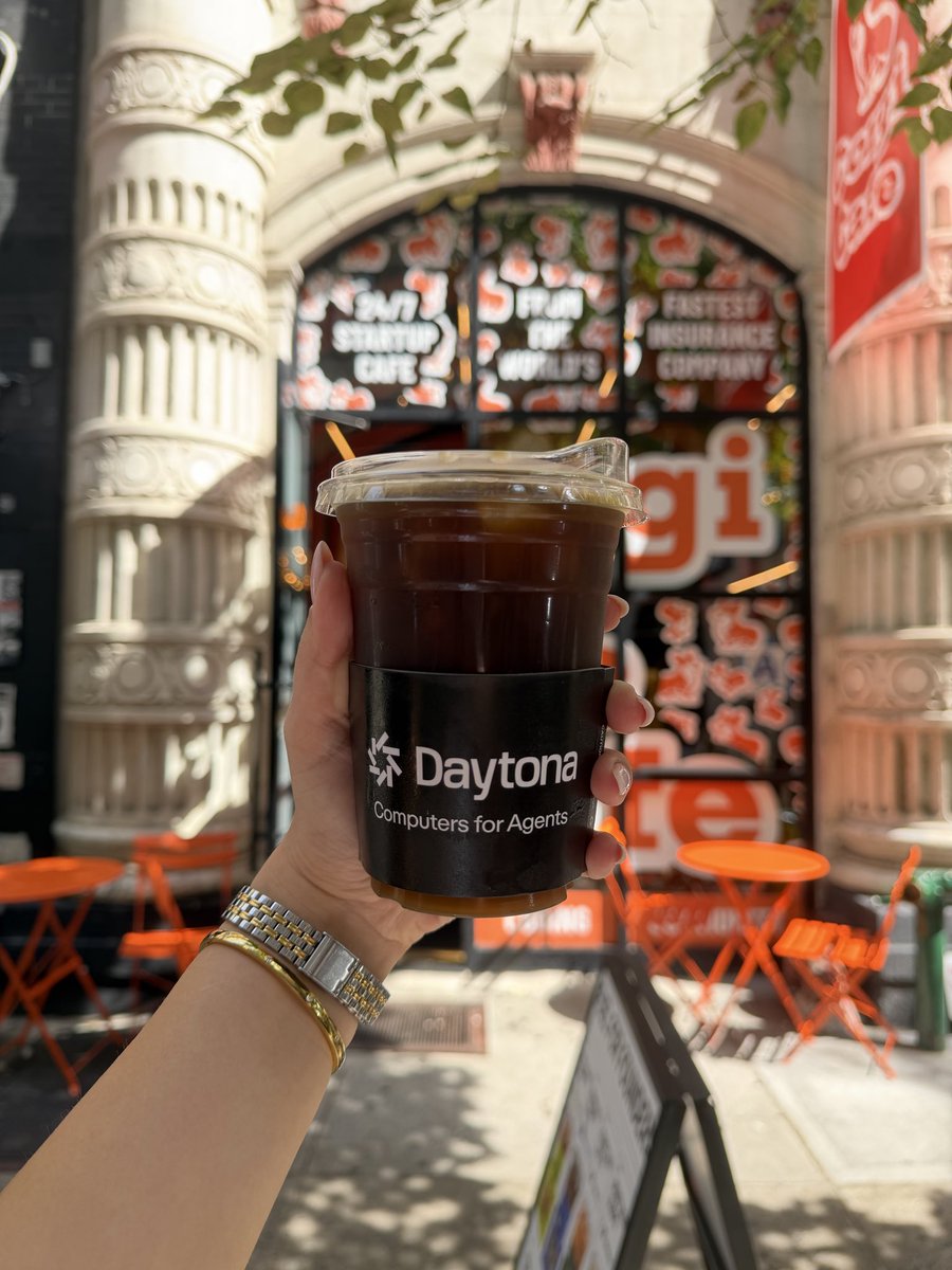 saralucijad's tweet photo. NYC trip highlight: mandatory pilgrimage to @UseCorgi for the @daytonaio cold brew.

Absolutely worth it. 10/10 corgi tax paid at the door (there was an actual corgi Hamilton supervising the espresso machine, unbothered, fully in charge). You could easily tell he is the boss! 🐾 https://t.co/fDvrKPTwUb