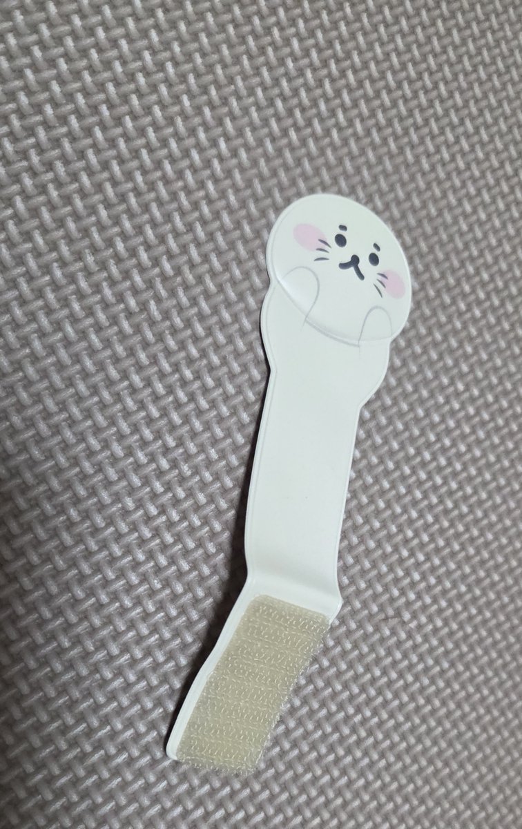sato_ui's tweet photo. この傘マーカーどうやってつけるの…？ https://t.co/QFj7BOVu3y