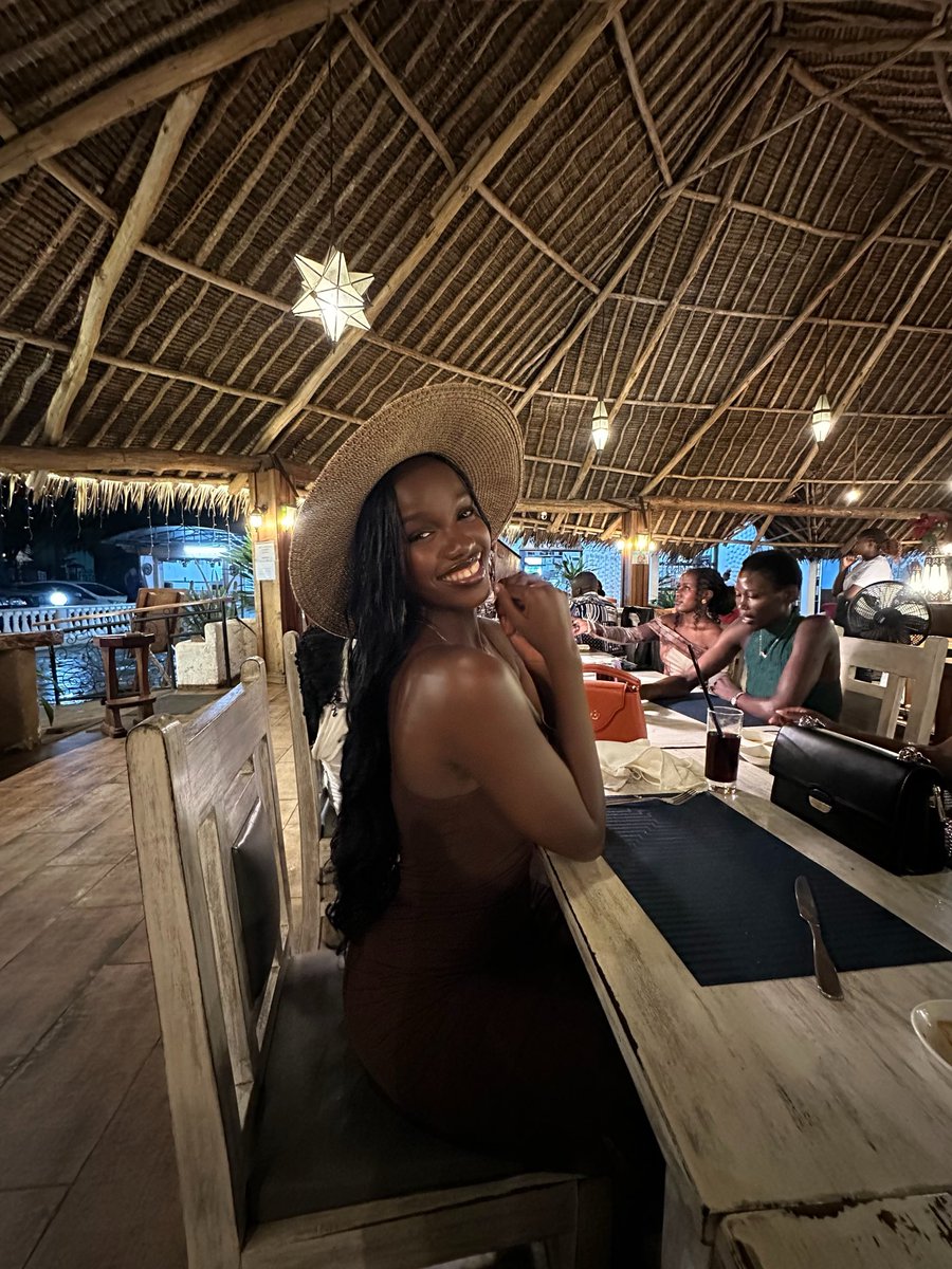 AlmorieE_'s tweet photo. The final night in Diani. 🥺
Grateful for every sunset, every laugh, every lesson, and every beautiful moment we shared. ❤️

#MissUganda2026 #MissUgandaAt15
#TrueUgandanBeauty #15YearsOfMissUganda
#TheSearchlsOn https://t.co/pQO1YZBGb2