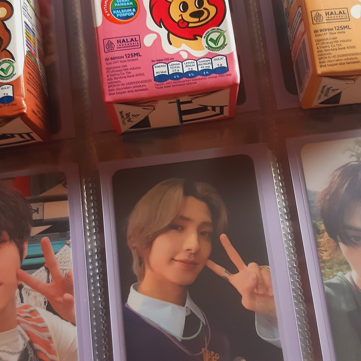 fixontheunfixed's tweet photo. selamat datang di acara ulang tahun mingijooyeontaesan yang ke-2! (27, 24, 22) silakan diambil bingkisan susunya adik-adik :3 https://t.co/RrttxptHCo