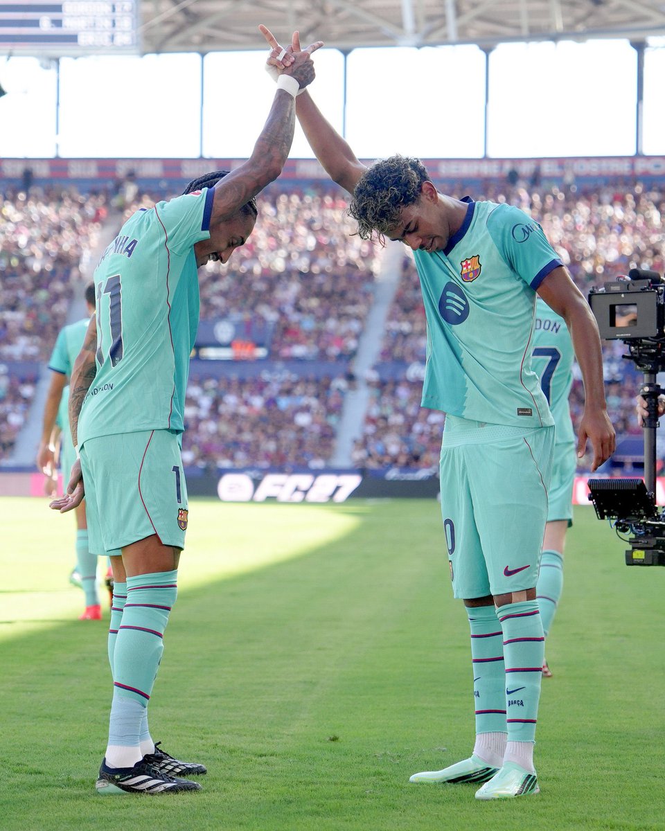 yoourblacky's tweet photo. This celebration style can’t stop bro 😬🔵🫶 https://t.co/hkmen95QZ1