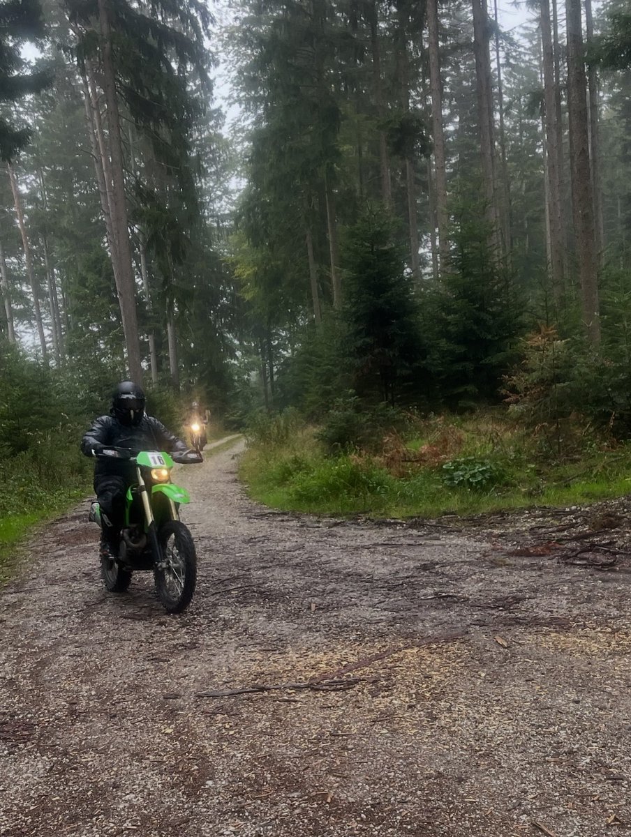 DrucillaStml7a's tweet photo. Enduro-Training und anschließende Tour mit @terraxdream. Am Nachmittag hat es leider geregnet, dafür hatten wir die Waldwege ganz für uns allein. https://t.co/V81USH4MZF