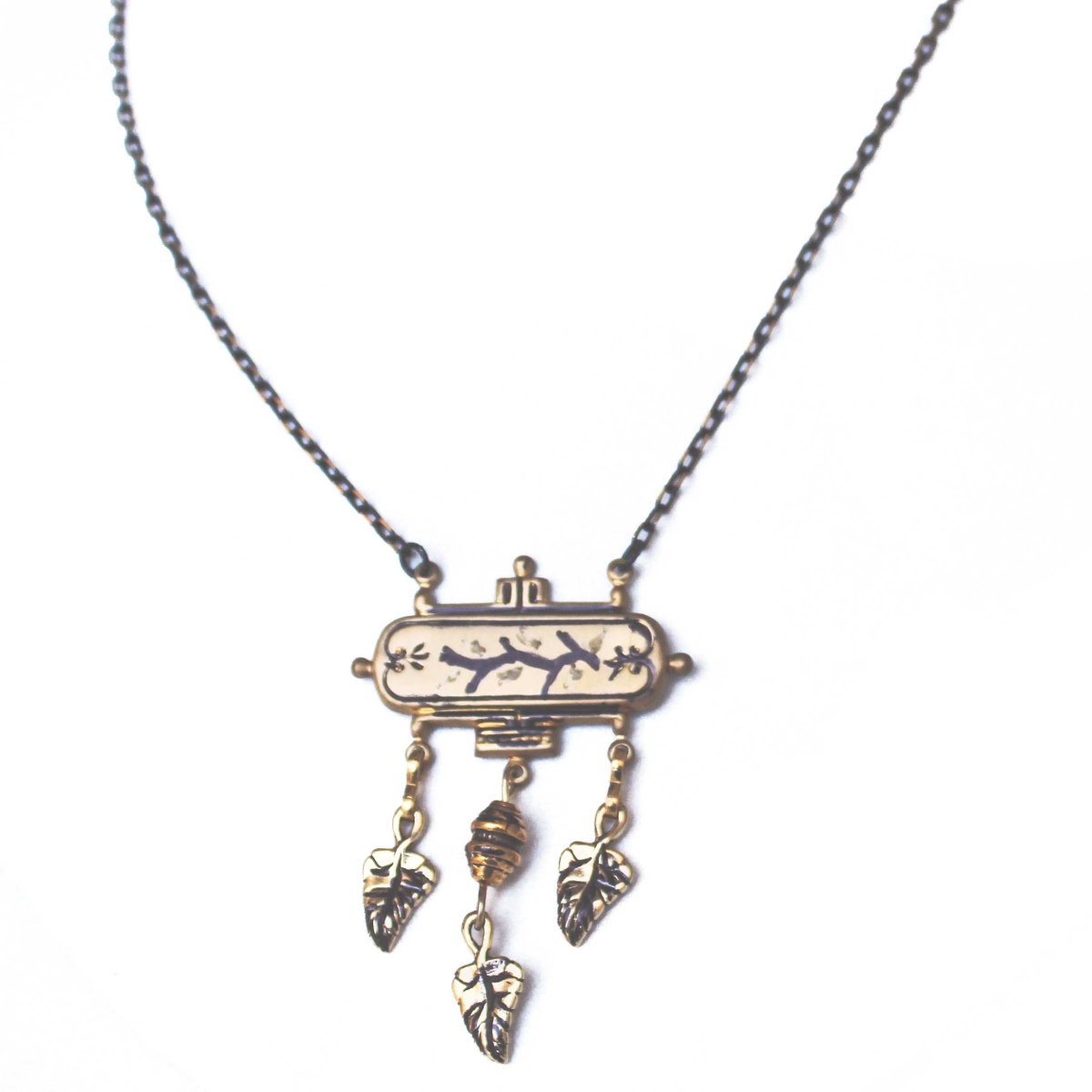 hvaradhan's tweet photo. Petite Hand Painted Brass Pendant Necklace, Leaf Charms #MediumLength #LeafDrops
$30.00
➤ https://t.co/rGEVKRw055
