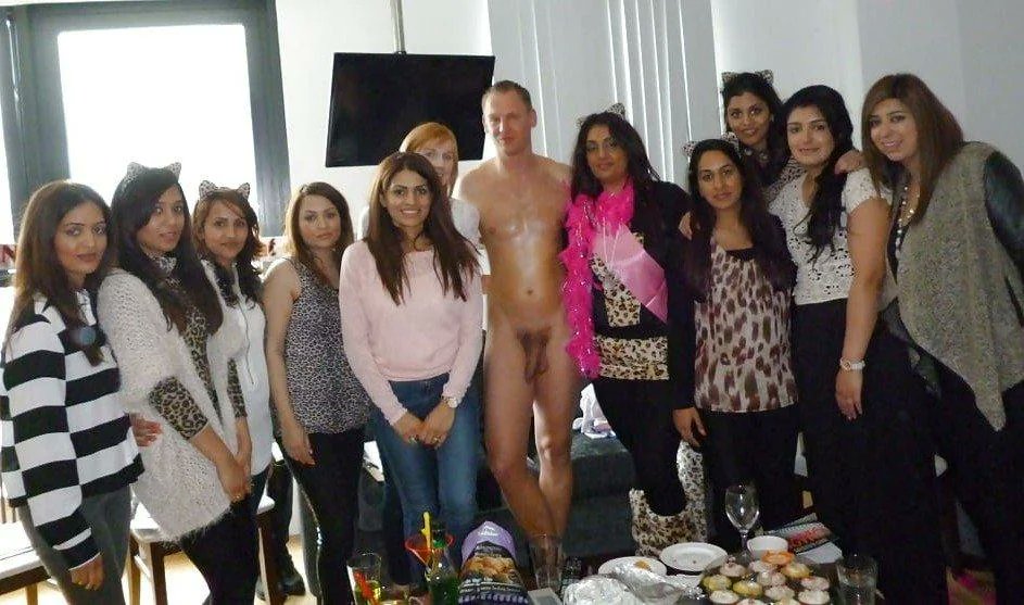 Wh0resExposed's tweet photo. Indian Women posing for a picture with Naked Male Stripper after the bachelorette party!
#WMIF #BWC #CFNM #LastFlingBeforeTheRing #HinduWomen https://t.co/bXvbGwPATV