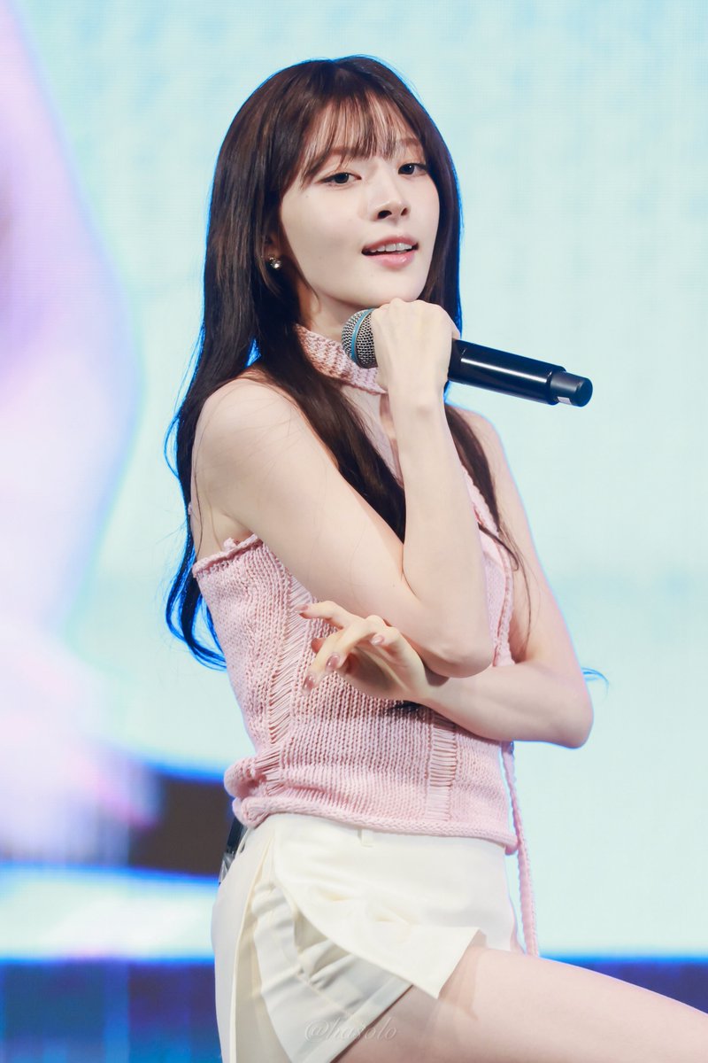 hasolo21's tweet photo. 260911

#STAYC #스테이씨​ #Seeun #세은 #윤세은 https://t.co/Nt4GxPWFC4