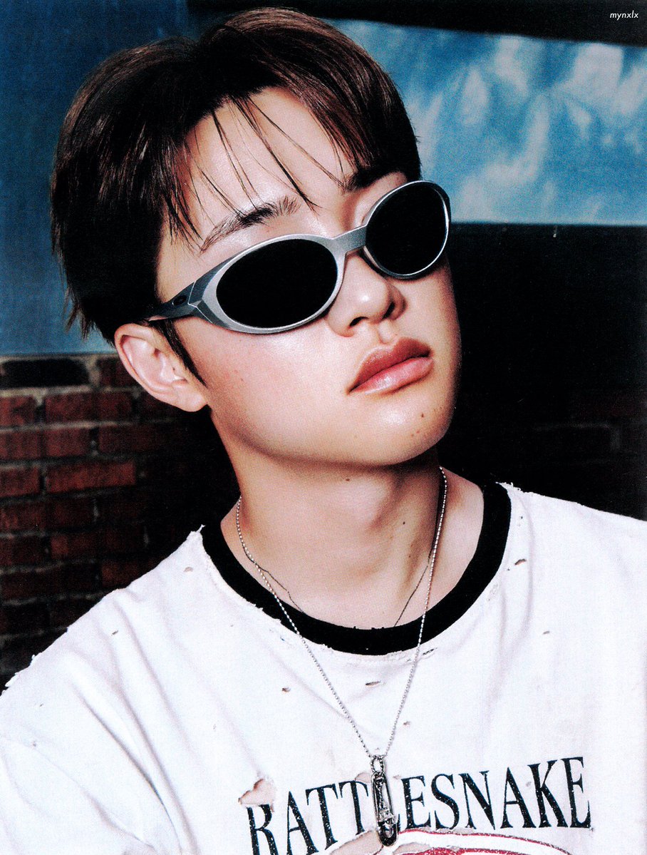 mynxlx's tweet photo. [SCAN] 
#도경수 DOPAMINE - POP ver