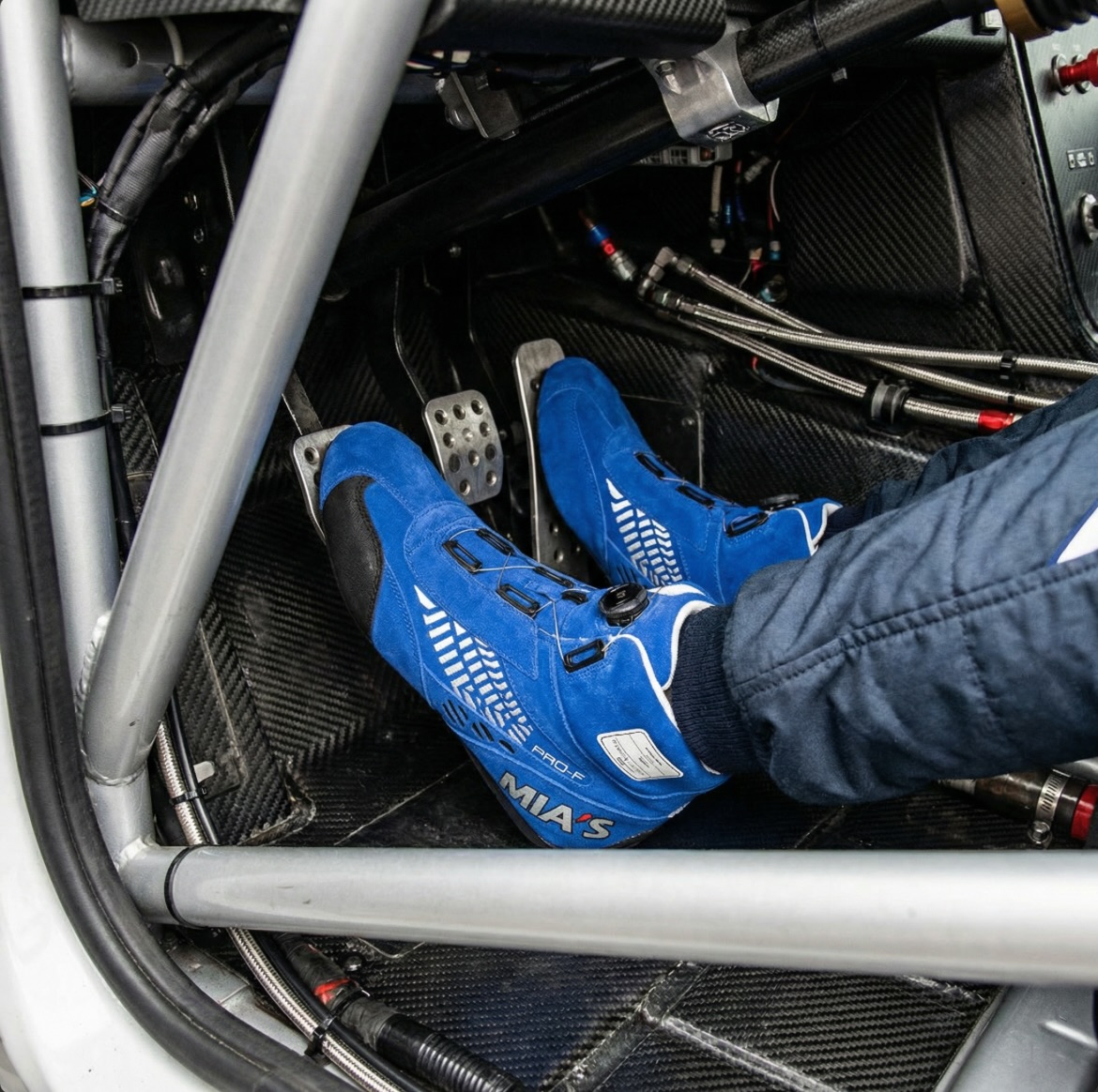 DelmerMarcin's tweet photo. Bundle FIA boots with any gloves and save 10%. Every order is made to order for no shelf aging and maximum homologation life. Your safety is our starting line. https://t.co/PytA4FXJTg