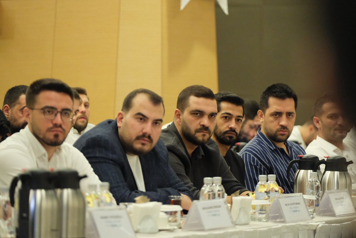 mtayyiporhan51's tweet photo. Değil mi cephemizin sinesinde iman bir;
Sevinme bir, acı bir, gaye aynı, vicdan bir;
Değil mi ortada bir sine çarpıyor, yılmaz,
Cihan yıkılsa emin ol bu cephe sarsılmaz...

Genel Başkanımız Sayın İbrahim Beşinci’nin liderliğinde, sarsılmaz bir inanç ve ortak bir gayeyle omuz omuza vererek 93. İl Temsilcileri Toplantımızı gerçekleştirdik.

Yeni döneme dair hedeflerimizi belirledik, yol haritamızı çizdik. Birliğimizden aldığımız güçle kararlılıkla yürüyoruz!