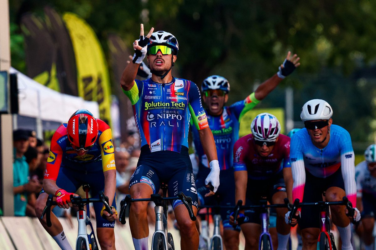 SolutionTechNR's tweet photo. MICHELE GAZZOLI VINCE A YEREVAN! 🇦🇲🔥

Splendida vittoria di Michele Gazzoli nella tappa conclusiva del Tour de Arménie!

Una giornata perfetta per il Team Solution Tech–NIPPO–Rali, che ha controllato la corsa fin dai primi chilometri. Nel finale, Regnanti e Piras hanno completato un grande lavoro di squadra, lanciando Michele verso una volata potente e vincente.

Per Gazzoli è la prima vittoria stagionale. Ottima prova anche per Andrea Piras, 7° di tappa e 7° in classifica generale, mentre Alexandre Balmer chiude 9° in GC. 

🗣️ “A Istanbul ci ero andato molto vicino e oggi volevo davvero questa vittoria. La squadra è stata perfetta dall’inizio alla fine. Dedico questo successo a Cristina, la mia futura moglie, e a mia figlia.”

🏆 MICHELE GAZZOLI WINS IN YEREVAN! 🔥

A brilliant victory for Michele Gazzoli in the final stage of the Tour de Arménie!

A perfect day for Team Solution Tech–NIPPO–Rali, controlling the race from the opening kilometres. In the finale, Regnanti and Piras completed an outstanding team effort, setting Michele up perfectly for a powerful winning sprint.

It is Gazzoli’s first victory of the season. Andrea Piras also impressed with 7th on the stage and 7th overall, while Alexandre Balmer finishes 9th in GC.

🗣️ “I came very close in Istanbul and today I really wanted this win. The Team was perfect from start to finish. I dedicate this victory to Cristina, my future wife, and to my daughter.”

…

📸 Sprint Cycling Agency | RCS

#TeamSolutionTechNIPPORali