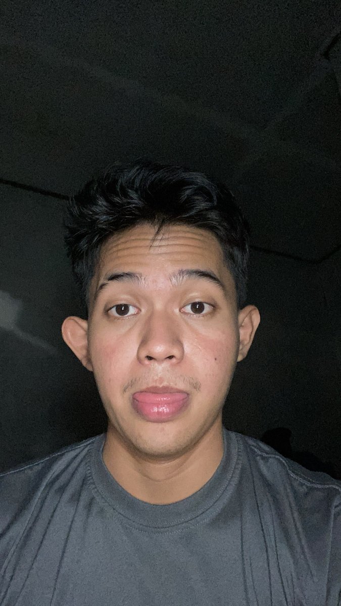 tyoxeyn's tweet photo. good nite ol https://t.co/CzQQwxLneG