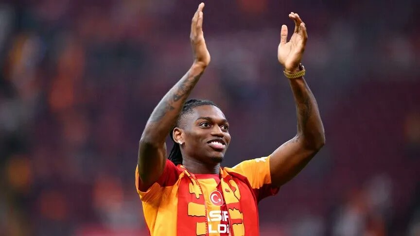 forzacimbom's tweet photo. Galatasaray'da Leao, Kocaelispor maçında ilk 11'de! https://t.co/qj1Vfwvdj5
