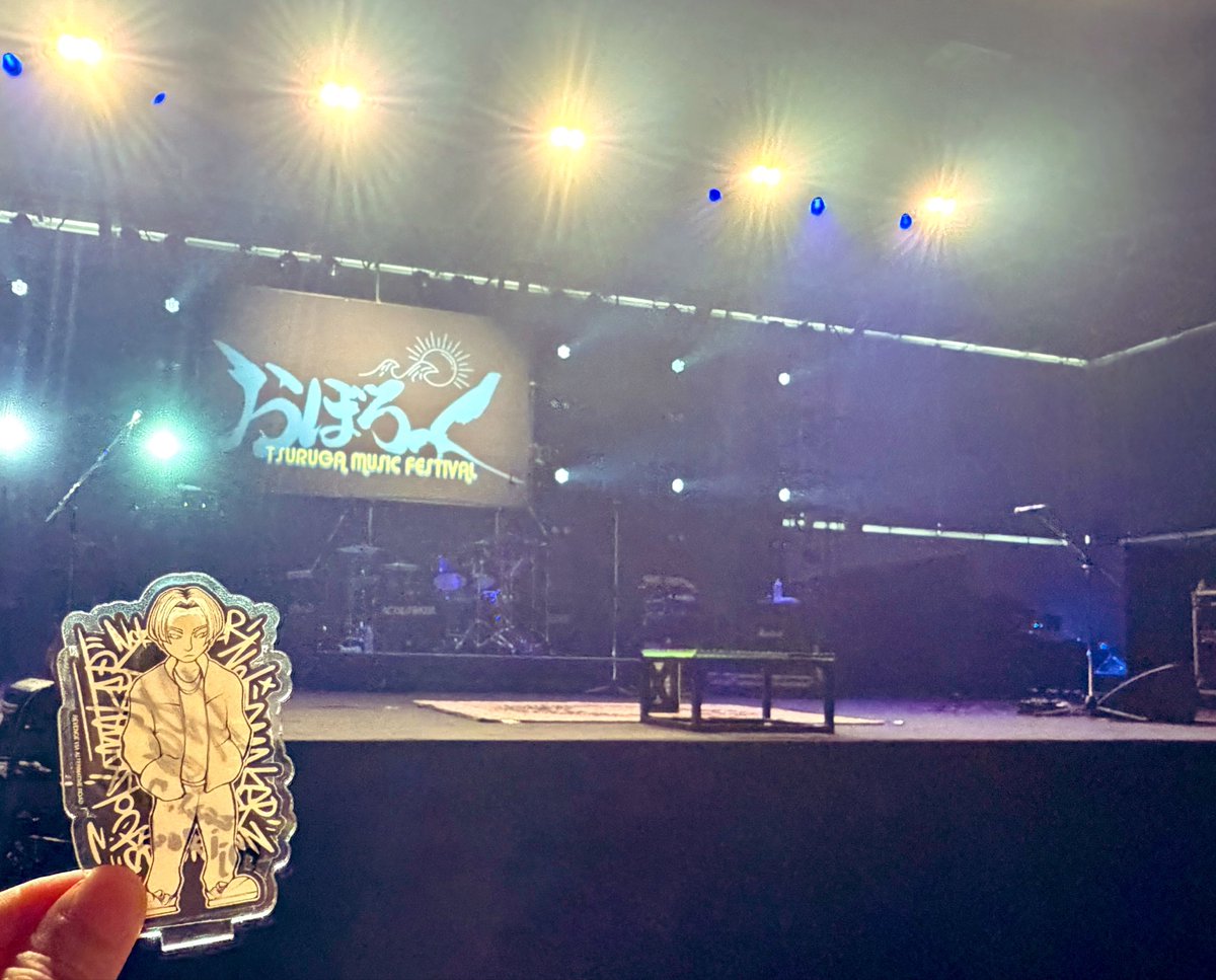 moeko0626's tweet photo. おぼろっく素敵なイベントでした！
NOISEMAKERはもちろんどのバンドもかっこよかった👏
個人的優勝はビレッジマンズストアでギターの人が客席乱入から戻る時にお姫様抱っこして戻してあげてる屈強なセキュリティー！
爆笑でした🤣
初福井上陸なので恐竜博物館に寄って東尋坊で海鮮丼食べて帰宅です🚗 https://t.co/Ir6Un7CQhw