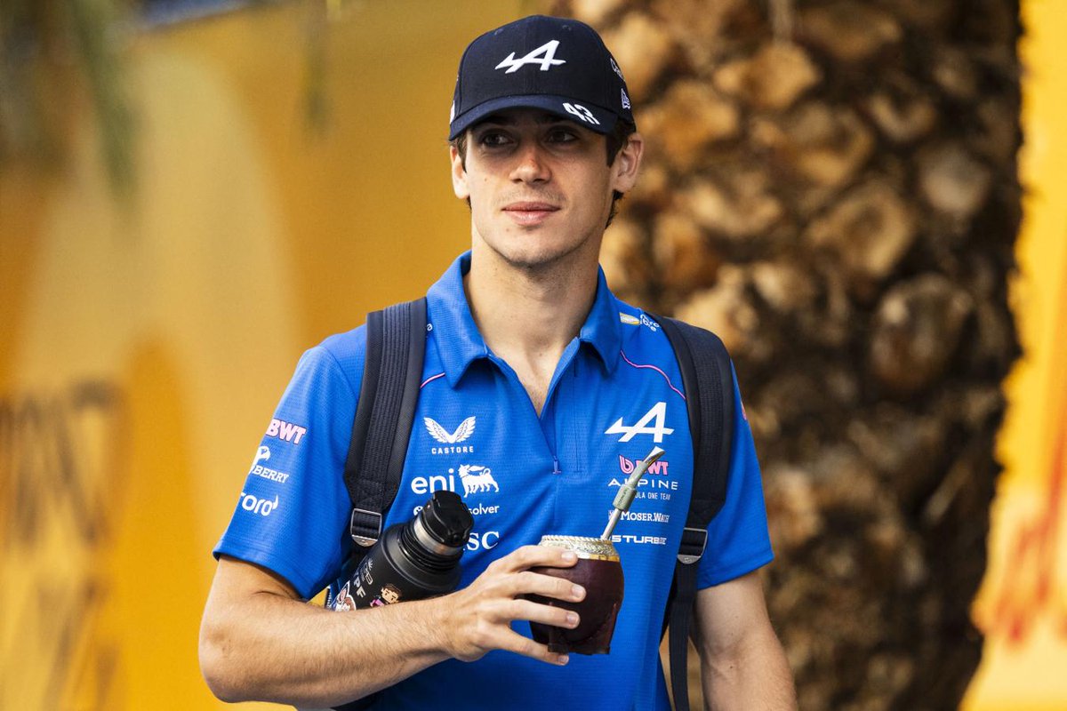 alpineclub_esp's tweet photo. Con el DNF de Hamilton, Franco Colapinto se convierte en el ÚNICO piloto que terminó todas las carreras de esta temporada. ⭐️ https://t.co/fQ1u7Cunck
