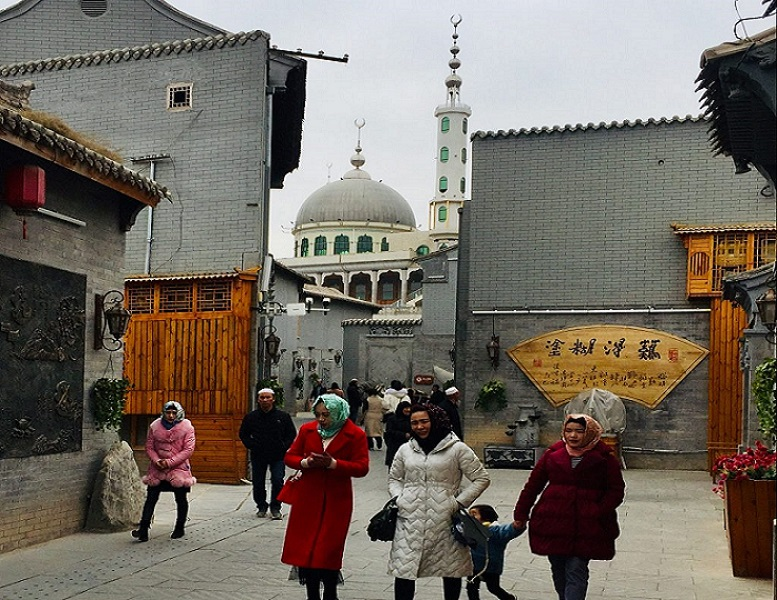 gulmineeeefb's tweet photo. @latin_amerikada @JacobAgnieszka @JackLunac @TodayinHistory Thanks you cooked her. I lived in china 6 years, my husband was Chinese, but we seperated now. In china muslims are living in peace. there is a vast difference in mentality and civilization between Europe and Asia. Asia is completely different++ https://t.co/48PGgW9uQC