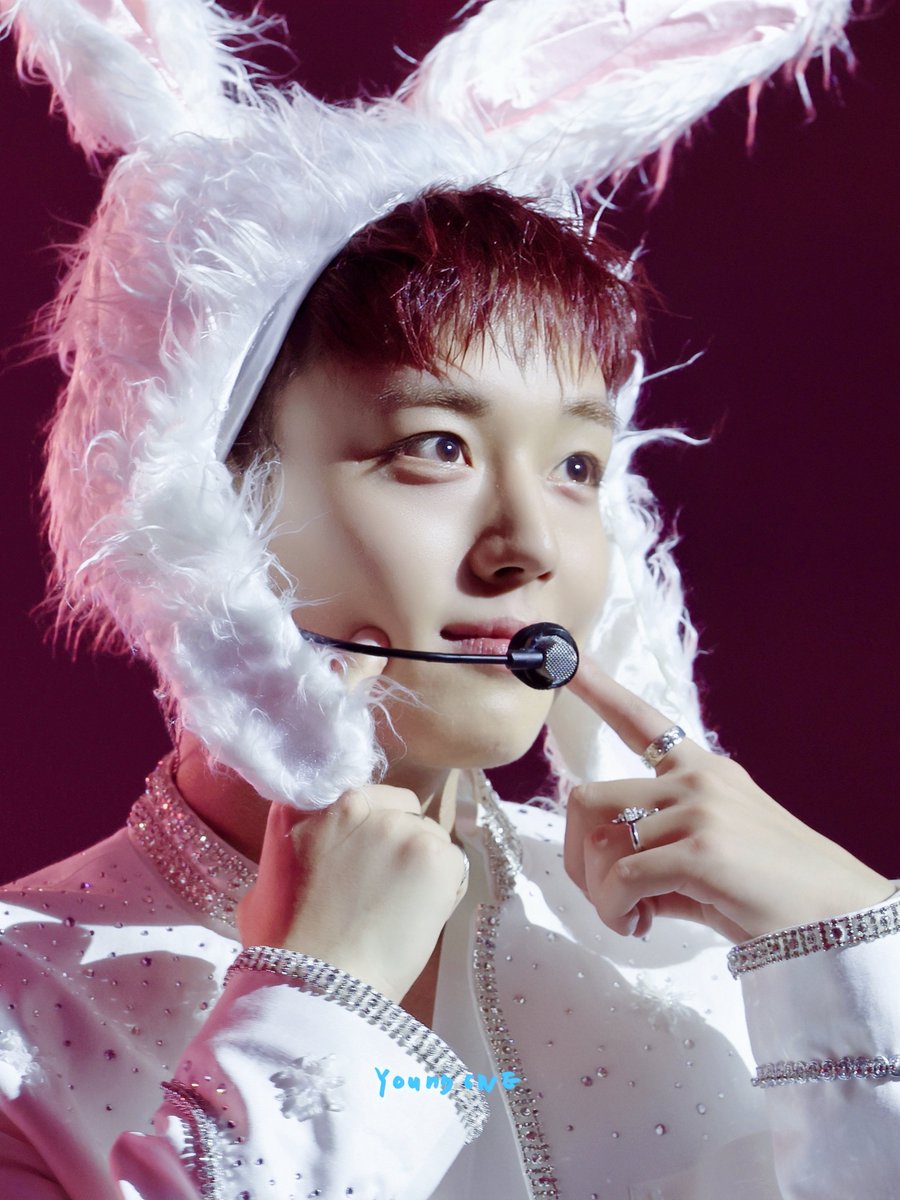 YoungONE_jh's tweet photo. 260913 ASIA FANCON [RE:FLECT] 
ENCORE IN SEOUL

#박지훈 https://t.co/OkPo3e2rmc