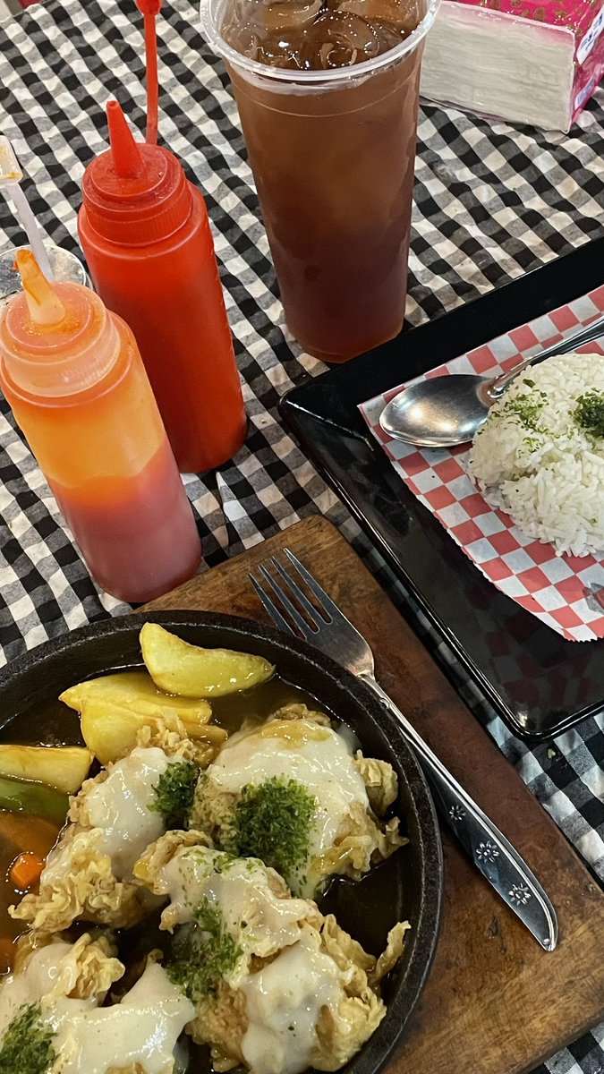 meneithertho's tweet photo. bakar lemak>nimbun lemak https://t.co/eIBDUveK84