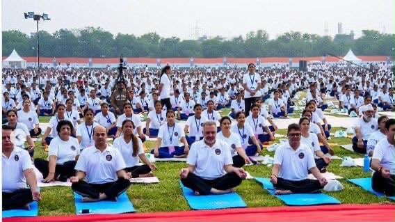 RaniRitu44's tweet photo. #cmdiyogshala https://t.co/erq7Df3Ef1